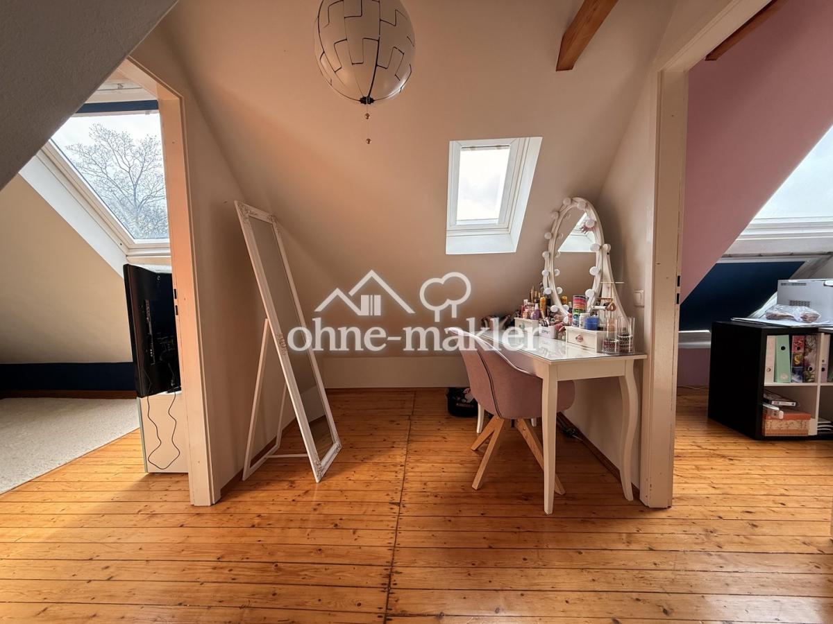 Dachgeschoss Zwischenzimmer