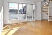 Wohnzimmer Zugang 2. Balkon