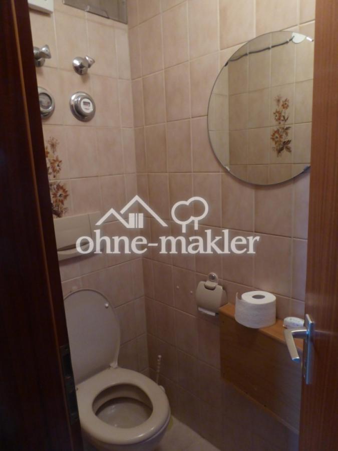 separate Toilette