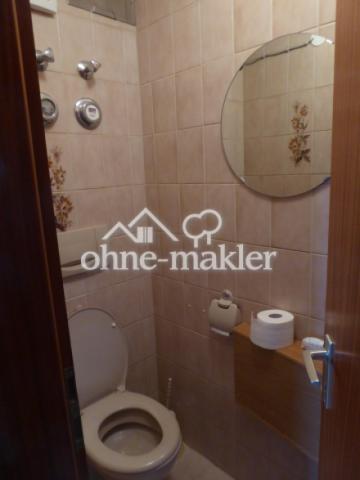 separate Toilette