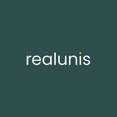 realunis GmbH Logo