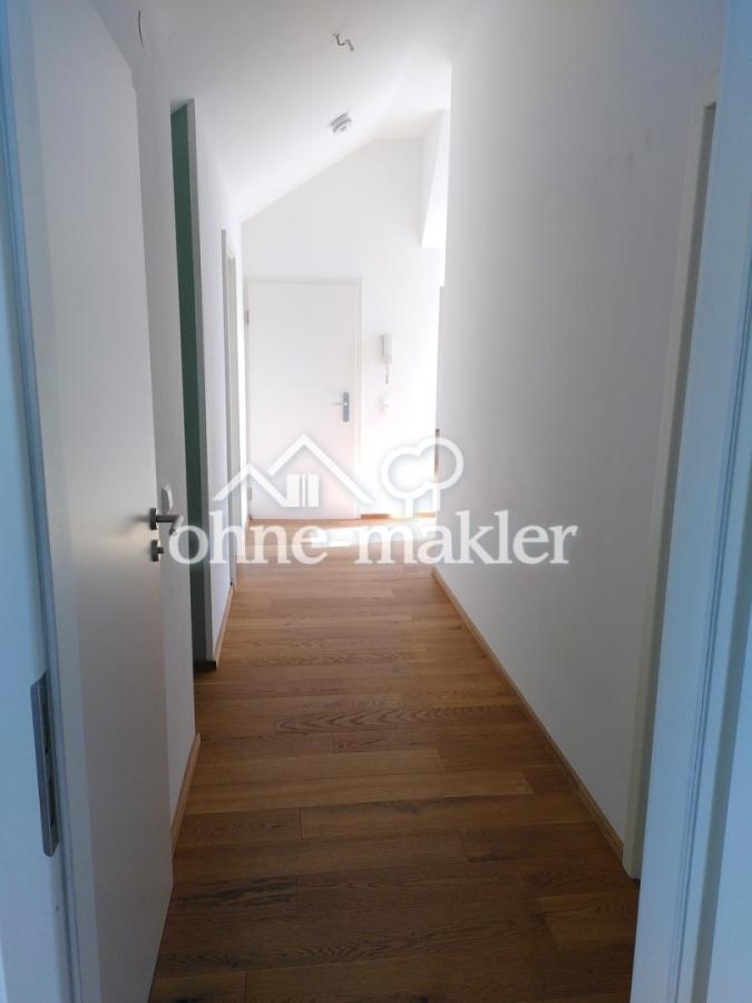 Flur Richtung Wohnungstür