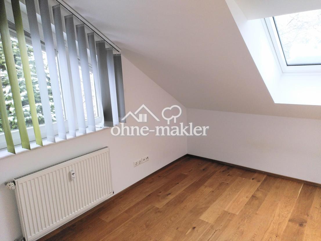 Kinderzimmer/Lamellenvorhang