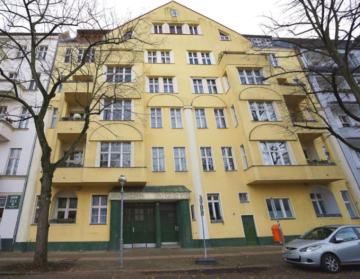 Straßenansicht