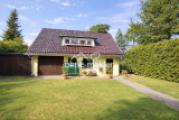 Studiohaus mit Garage