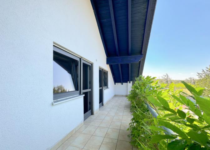 Balkon OG