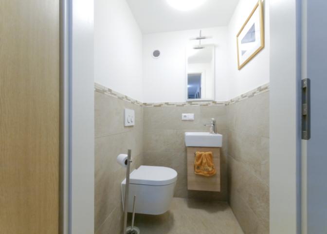 WC UG