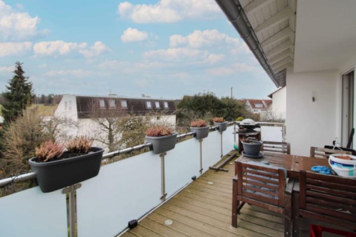 1. OG_Wohnung_Balkon1