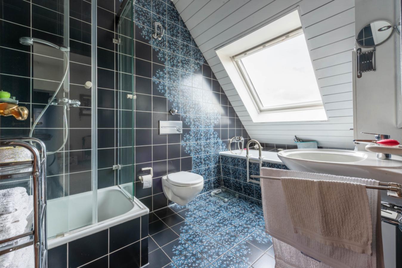 Ansicht Badezimmer OG