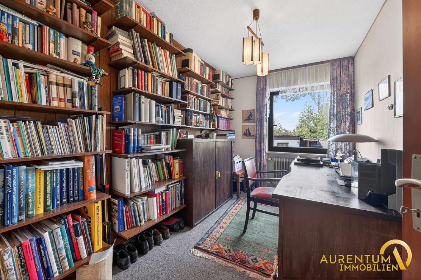 Büro / Kinderzimmer