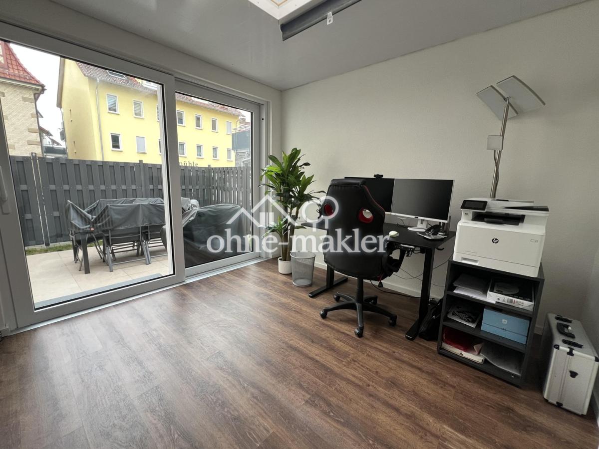 Büro/Schlafzimmer