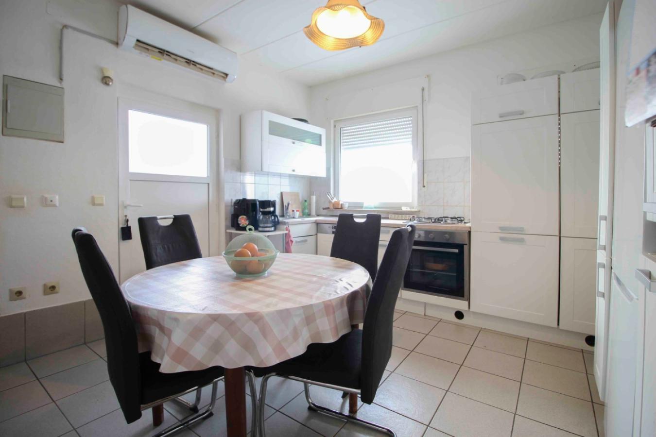 Küche Nebengebäude