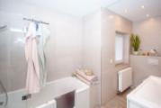 Badezimmer I