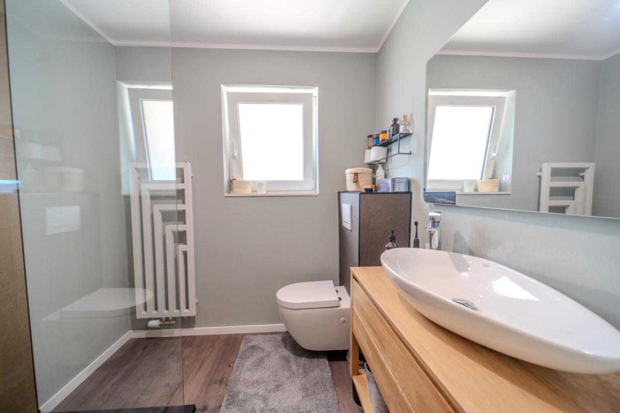 Badezimmer EG