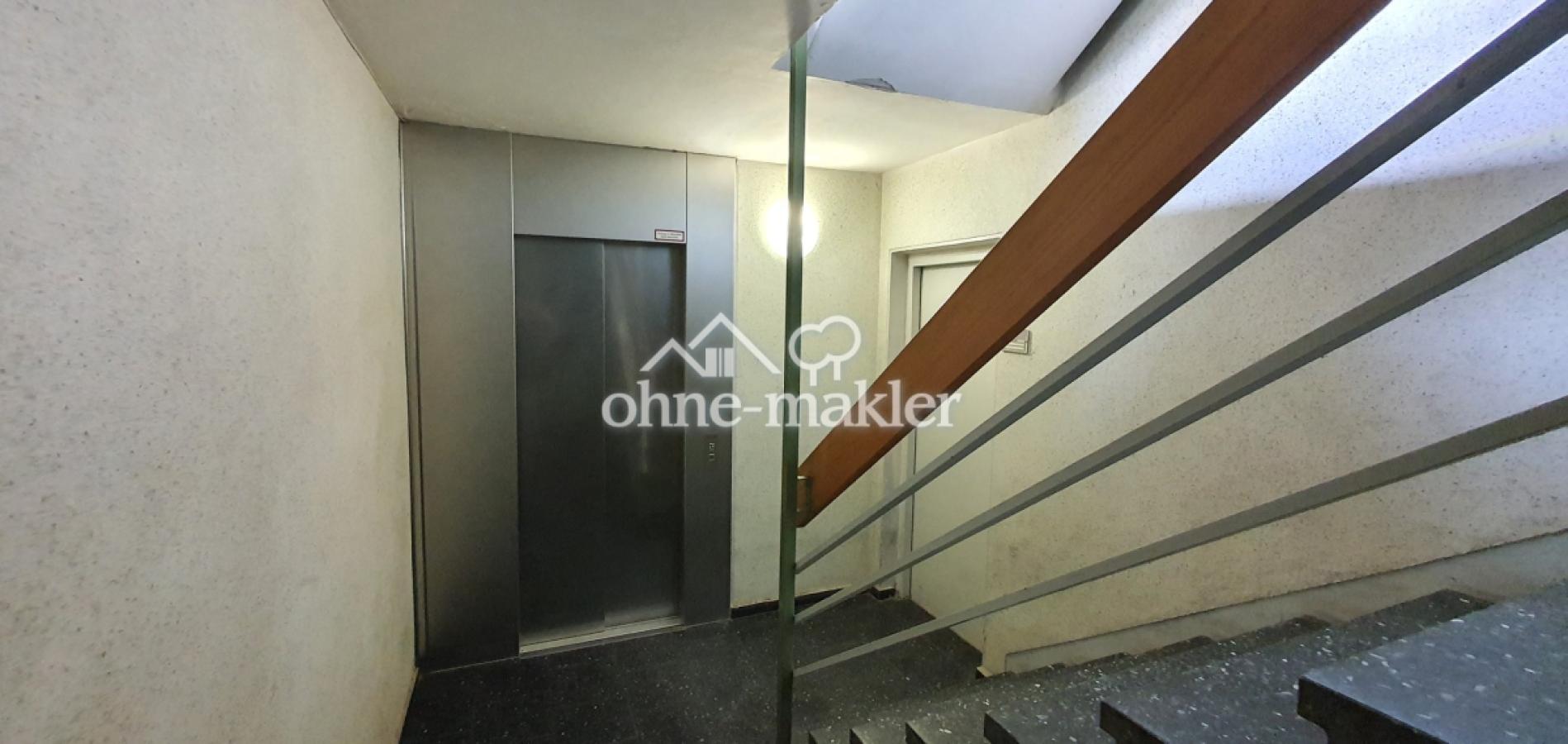 Fahrstuhl Keller Tiefgarage