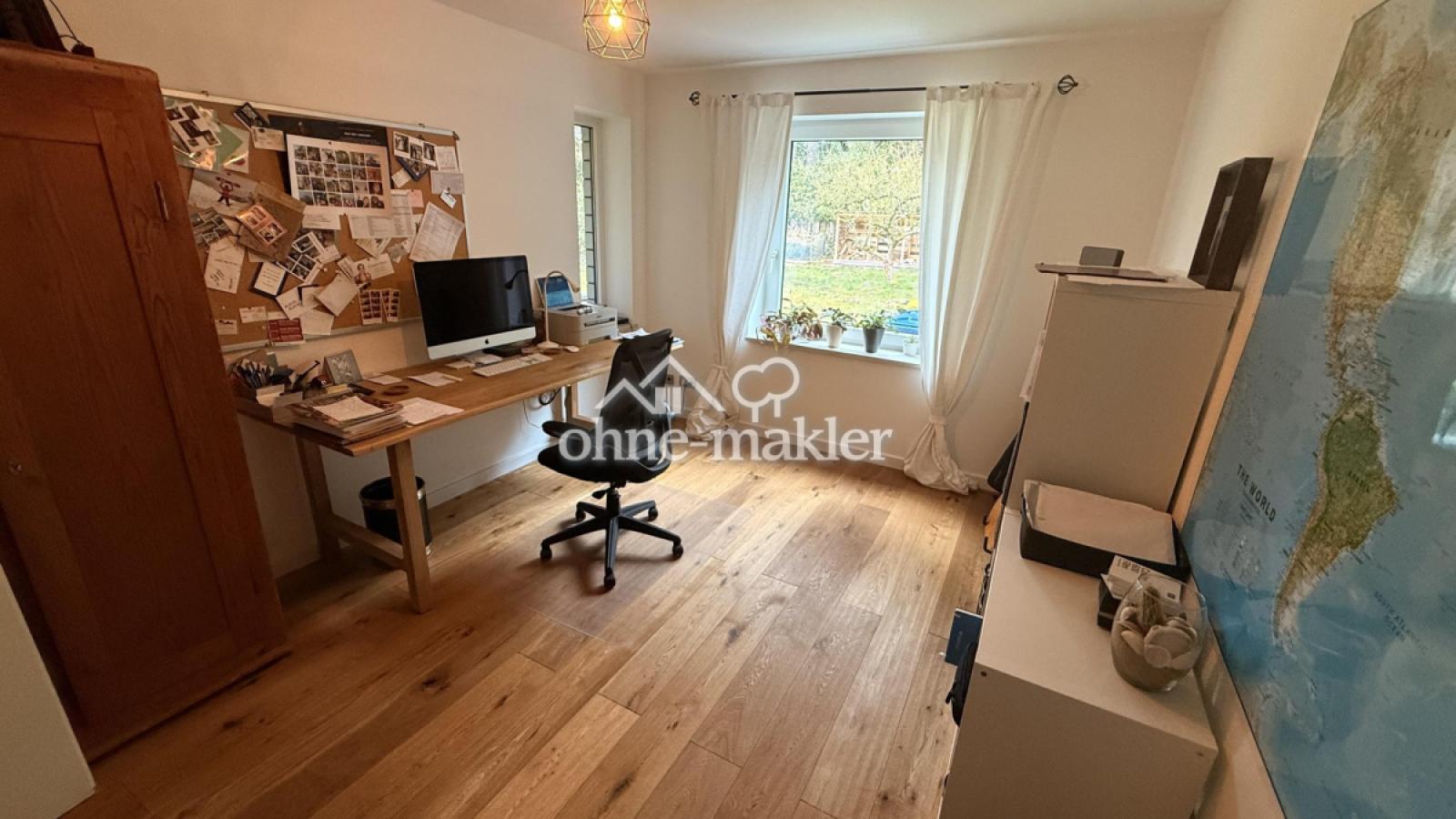 Arbeitszimmer