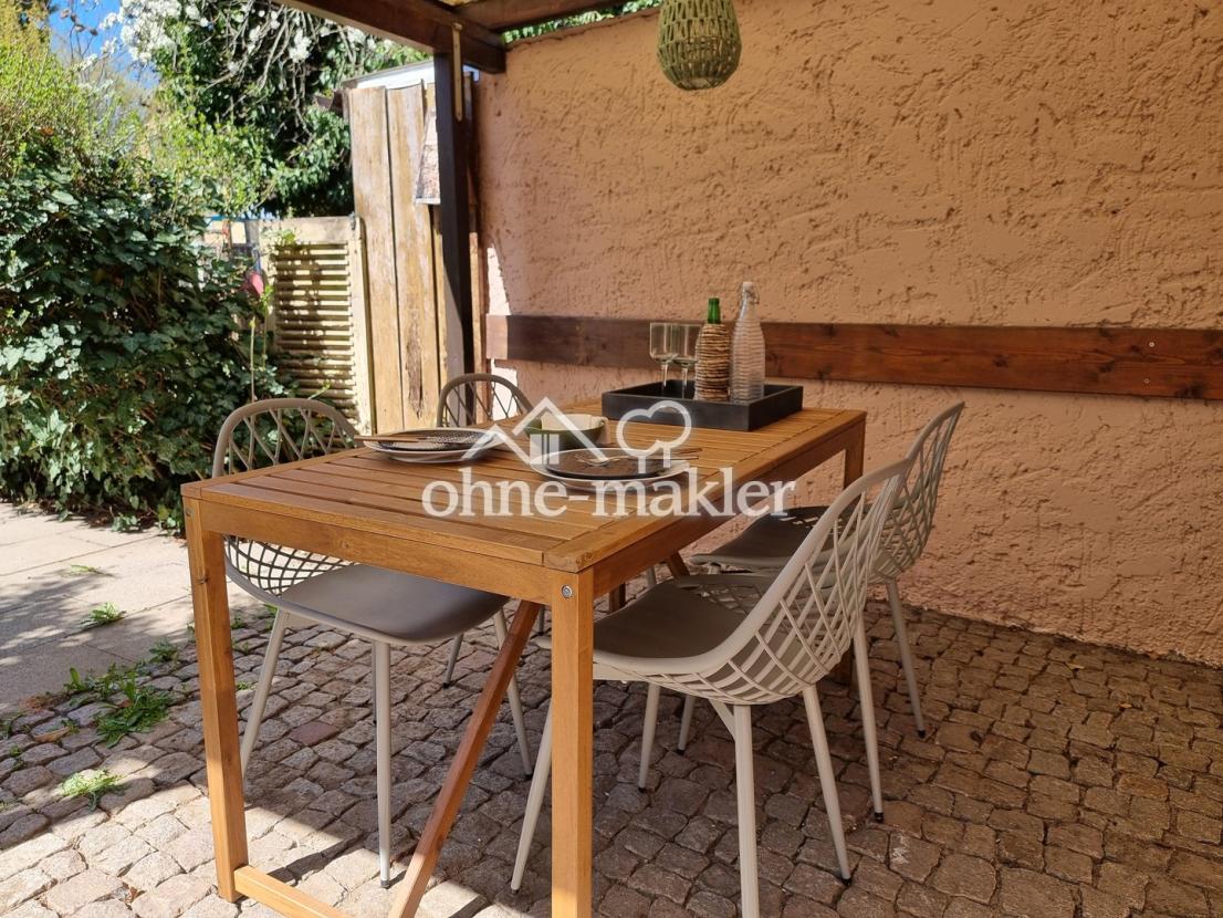 Sitzplatz im Gartenanteil