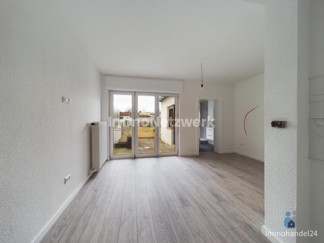 Küche & Wohnzimmer