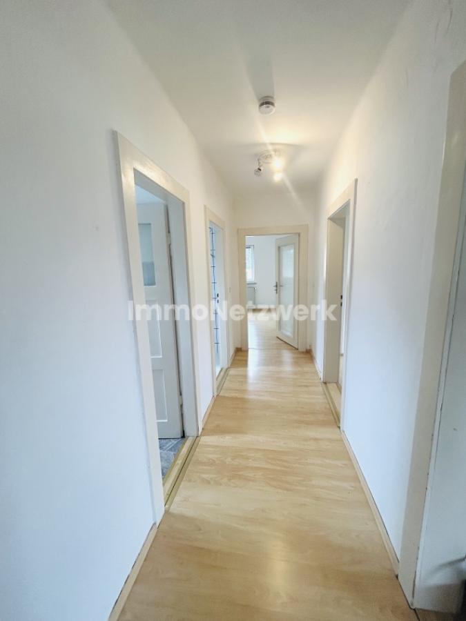 Flur DG