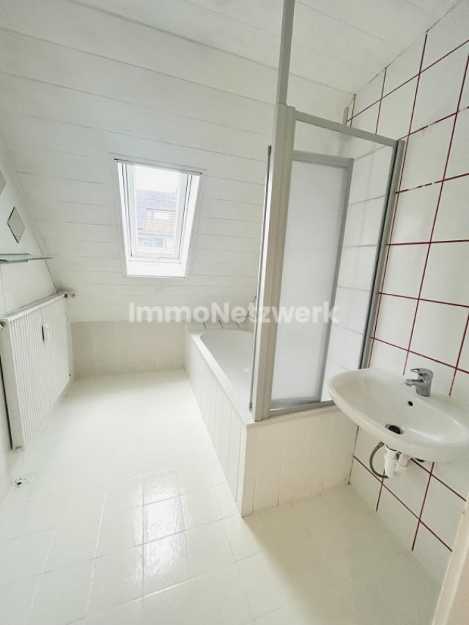 Badezimmer DG