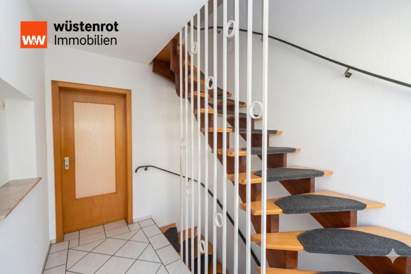 EG Treppenhaus