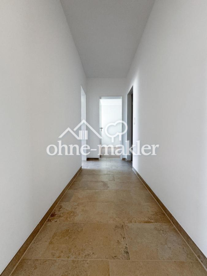 Gang zu Bad und Eltern Schlafz