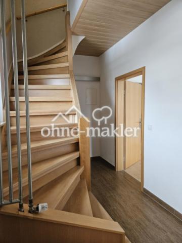 Treppe vom EG ins DG