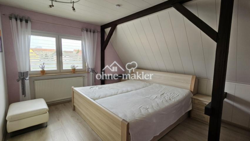 Schlafzimmer DG Ansicht 1