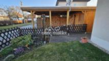 Carport mit Fahrradschuppen
