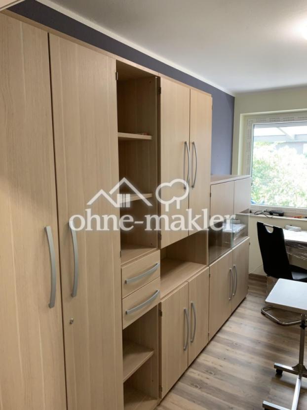 Büro EG