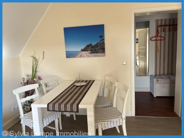 Essbereich im Wohnzimmer