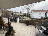 Balkon 1.OG links