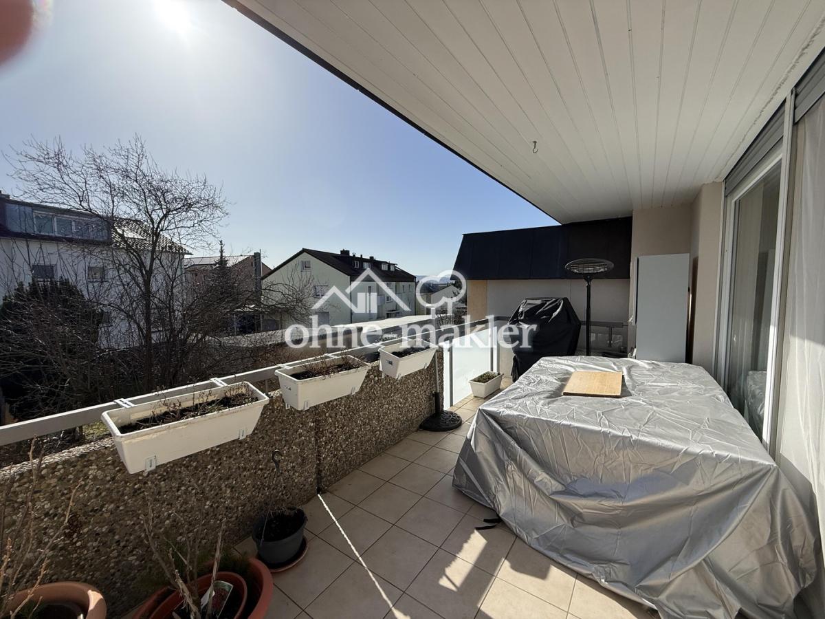 Balkon 1.OG rechts