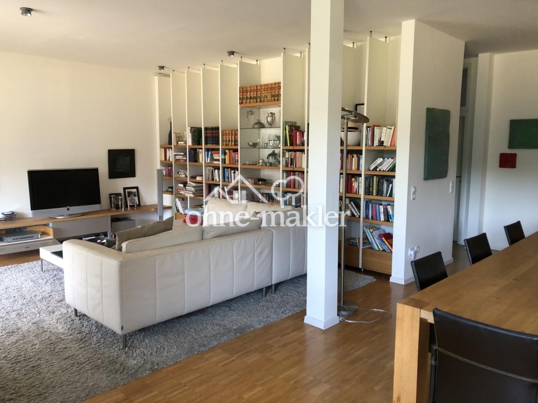 Wohnzimmer von der Küche aus