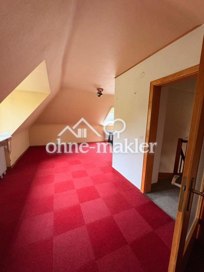 Obergeschoss vorderes Zimmer