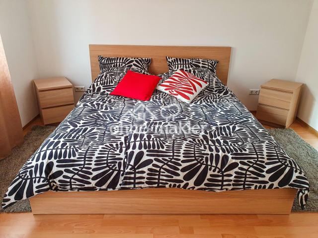 Schlafzimmer/Arbeitszimmer