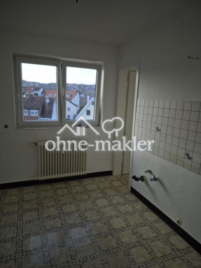 geräumige Küche +Speisekammer