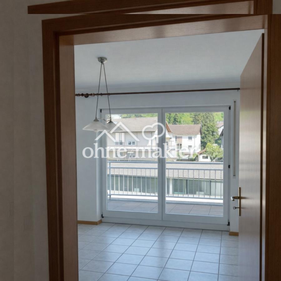 Zimmer mit Balkon