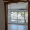 Zimmer mit Balkon