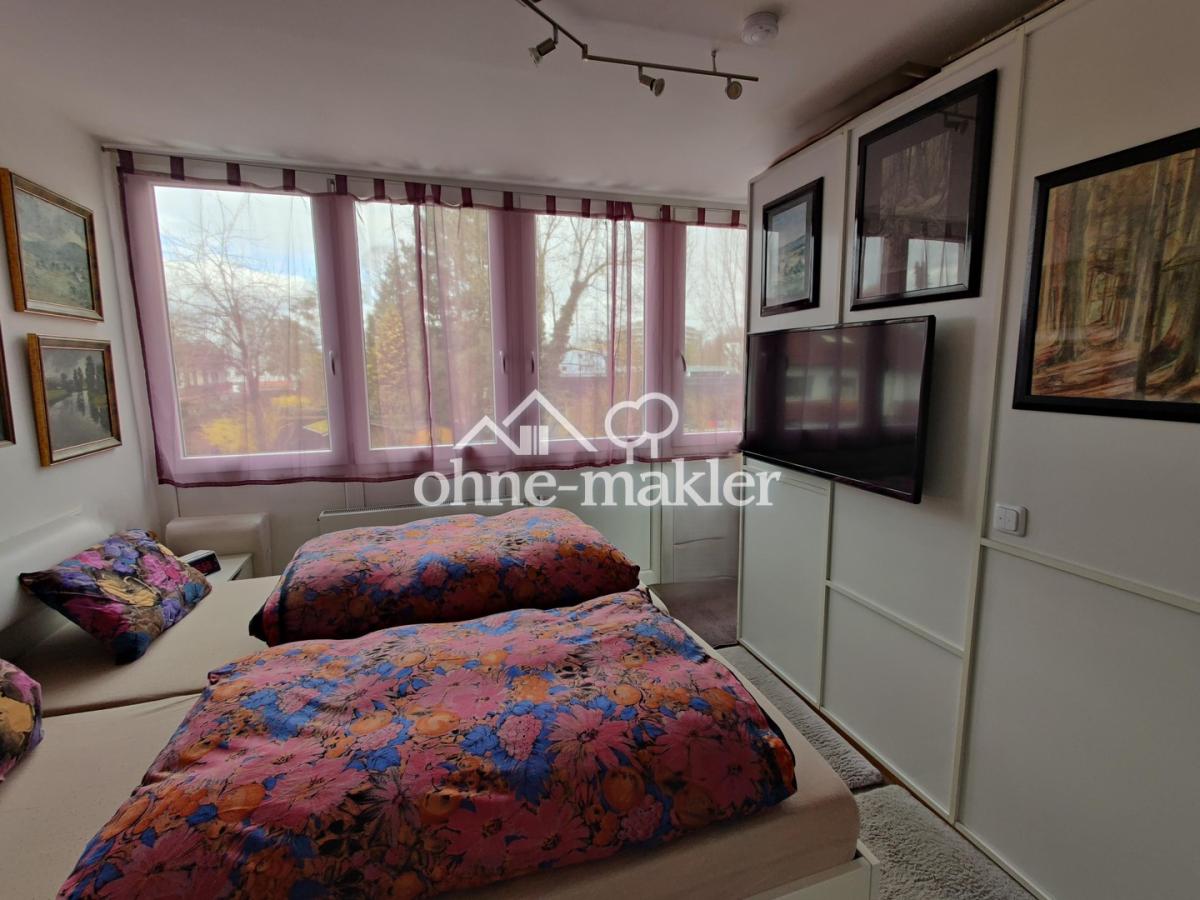 Schlafzimmer 1.OG