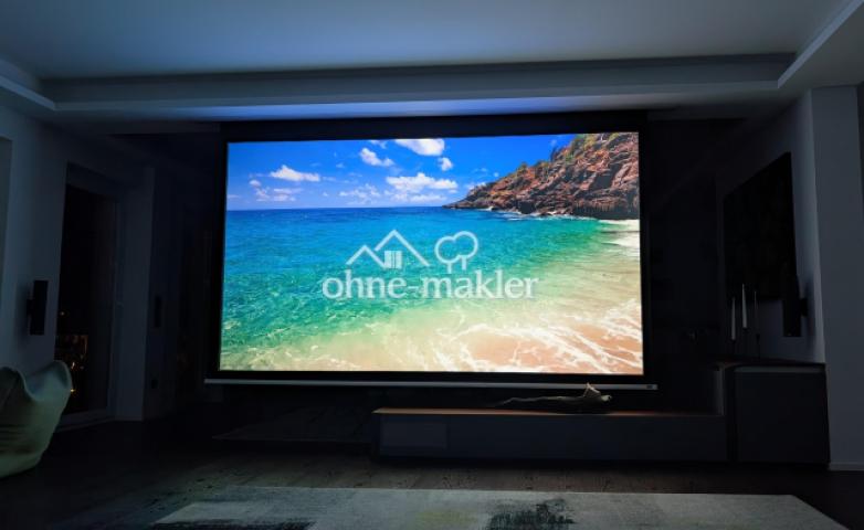 3m deckenintegrierte Leinwand
