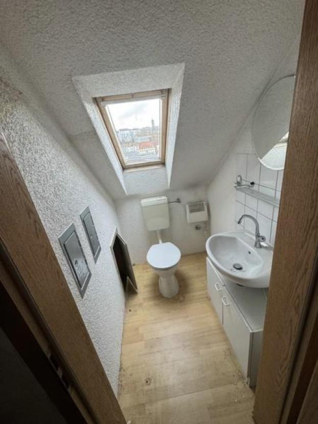 4 kleiner Ausb au im DG für Gäste (3)