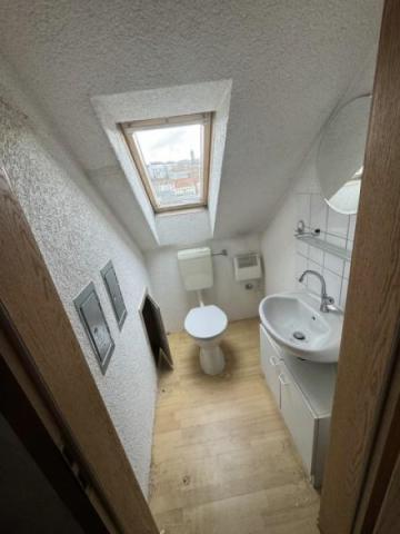 4 kleiner Ausb au im DG für Gäste (3)