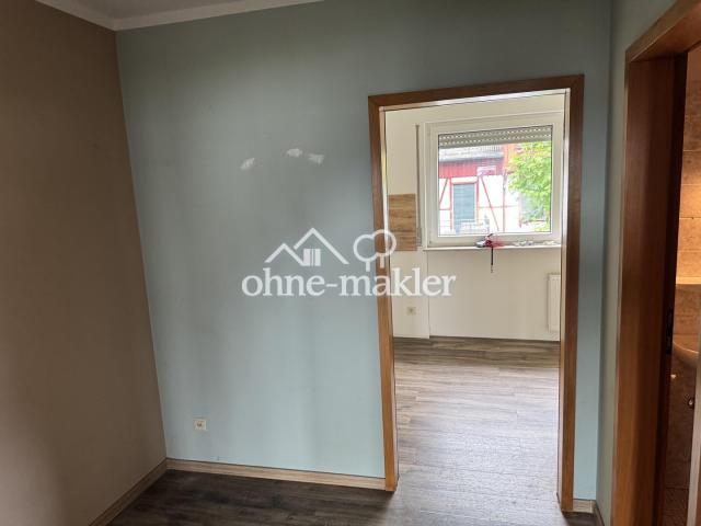 Blick von der Diele in Küche