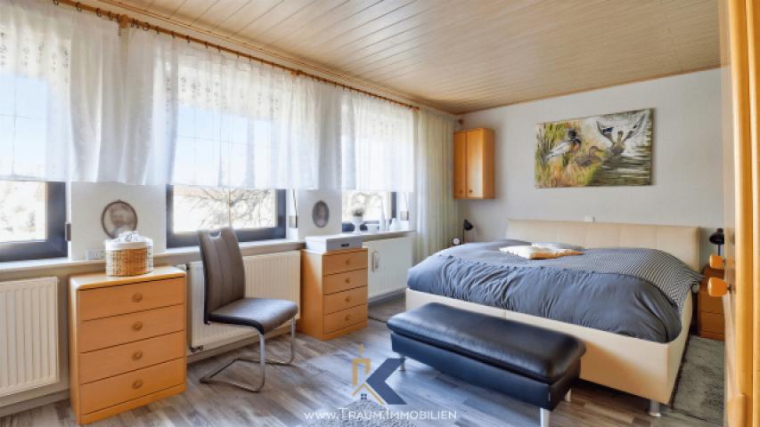Schlafzimmer OG