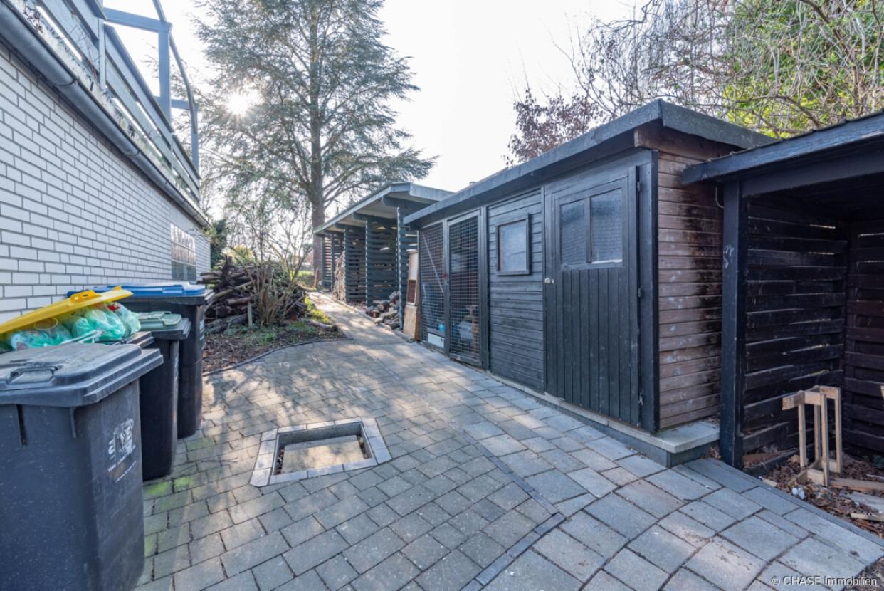 Außen - Schuppen, Lagerflächen