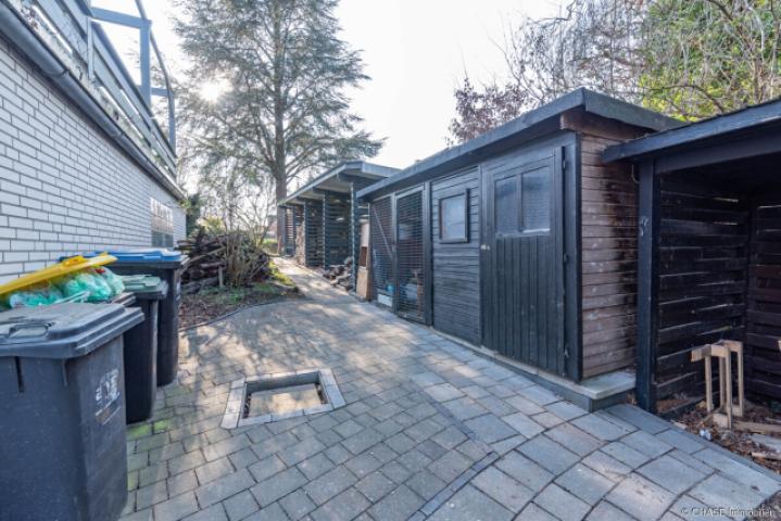 Außen - Schuppen, Lagerflächen