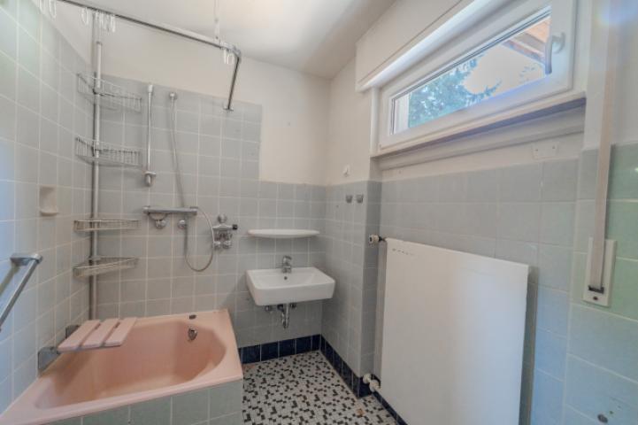 Badezimmer EG