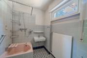 Badezimmer EG
