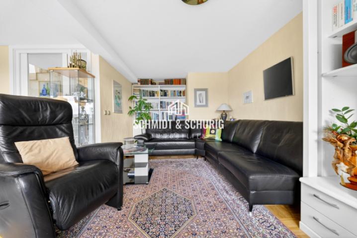 Wohnzimmer / Einliegerwohnung